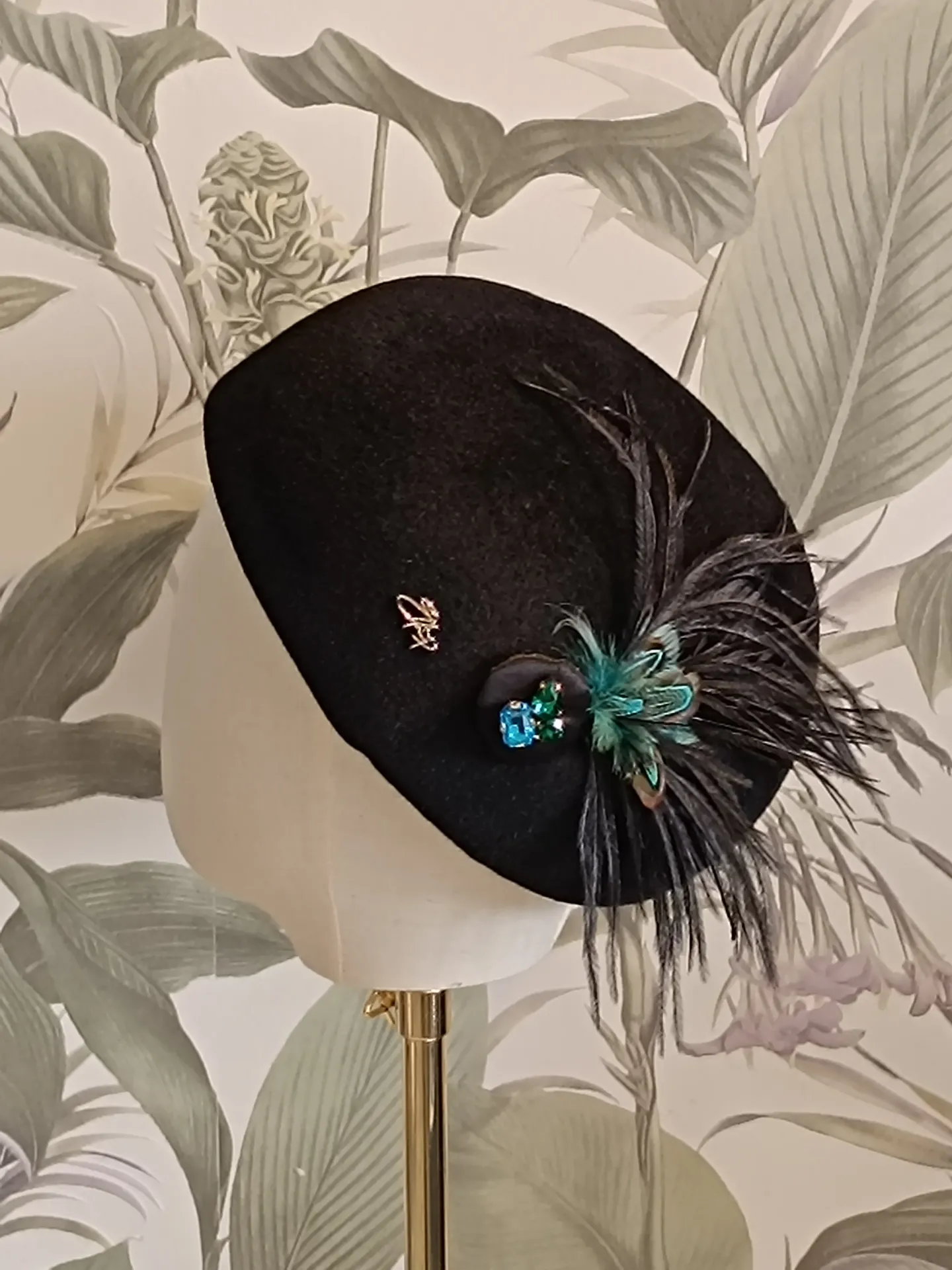 Toque plume - 230€