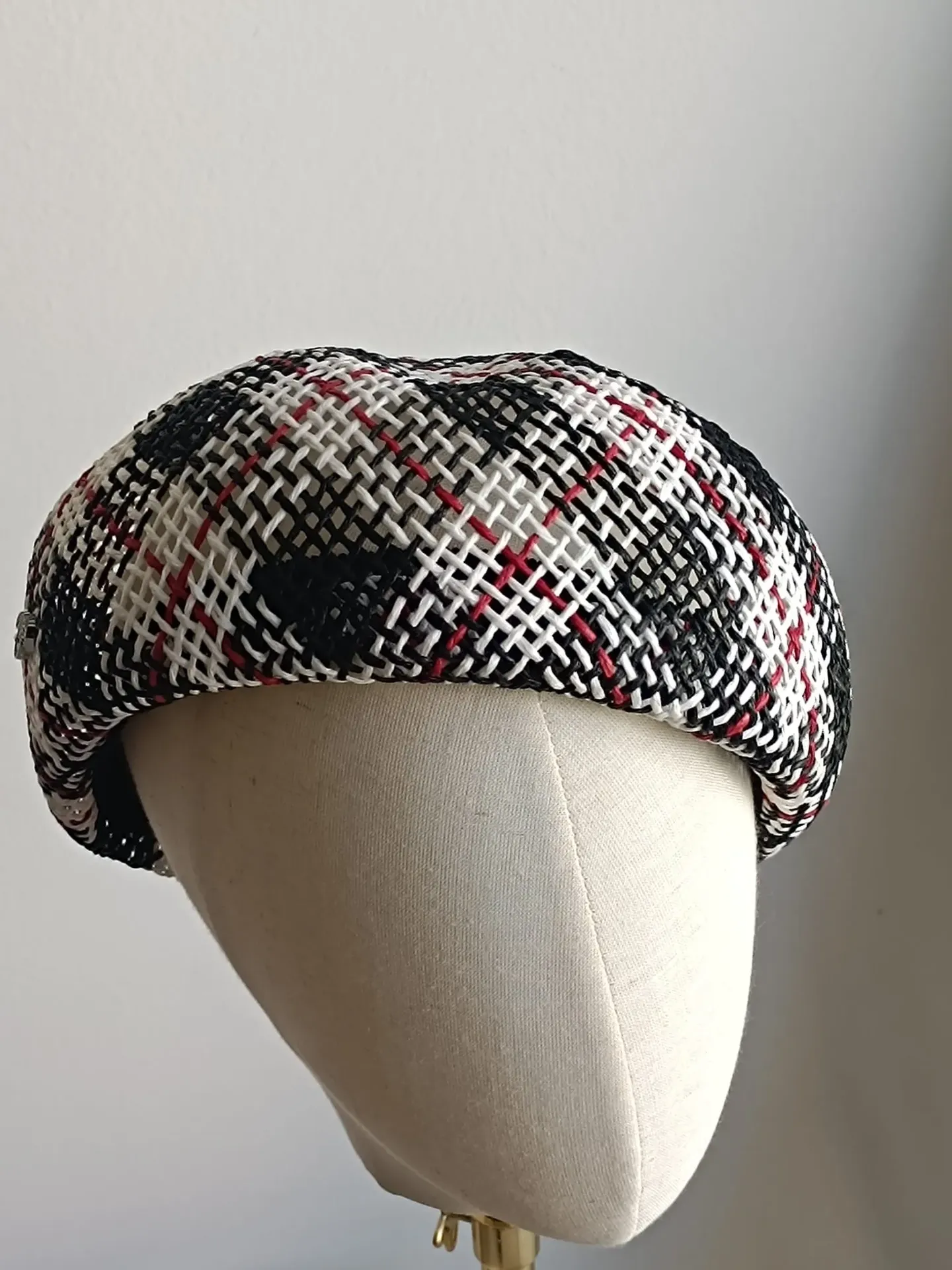 Béret à carreaux