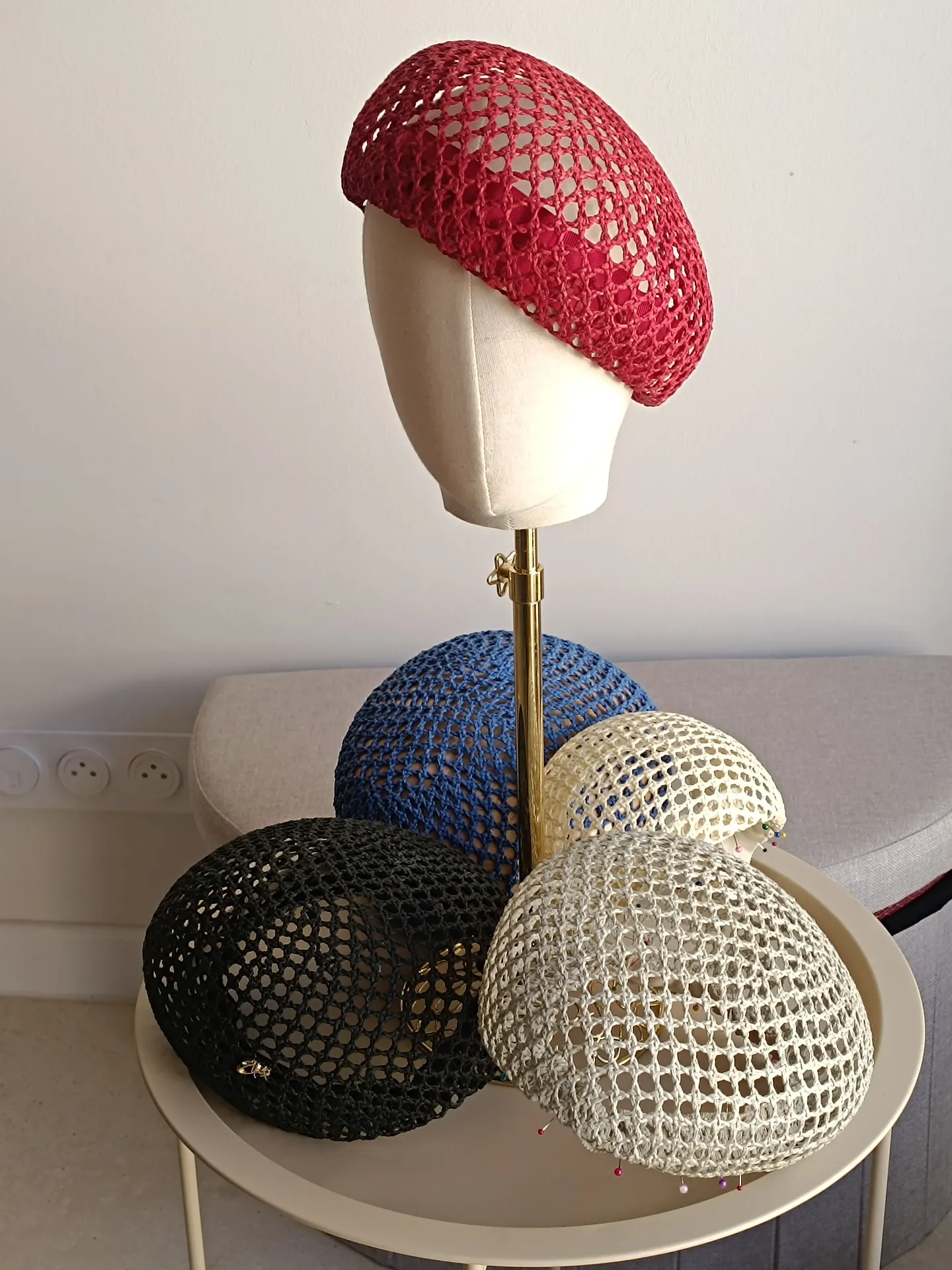 Béret ajouré - 130€